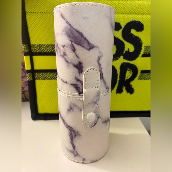 Marble Makeup Brush Set (10 Brushes) - Picture 2 of 2